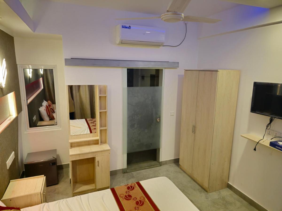 Arora View Hotel Maafushi Bagian luar foto